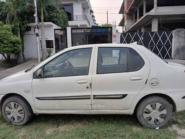 Used Tata Indigo eCS [2010-2013] LE TDI BS-III in Aligarh