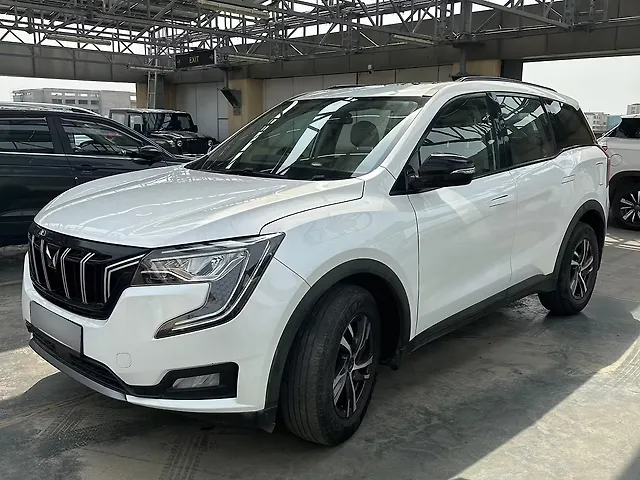 Used Mahindra XUV700 AX 5 Petrol MT 5 STR [2021] in Delhi