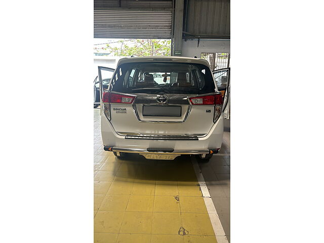 Used Toyota Innova Crysta GX 7 STR in Noida