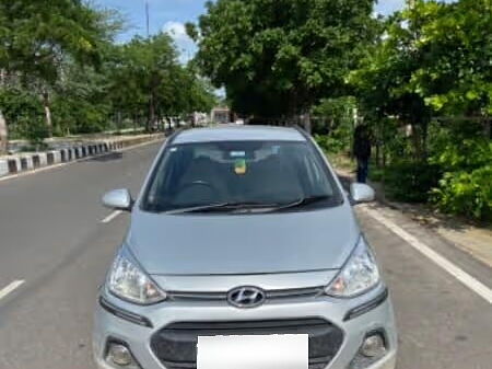 Used 2016 Hyundai Grand i10 in Jaipur