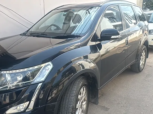 Used 2018 Mahindra XUV500 in Lucknow