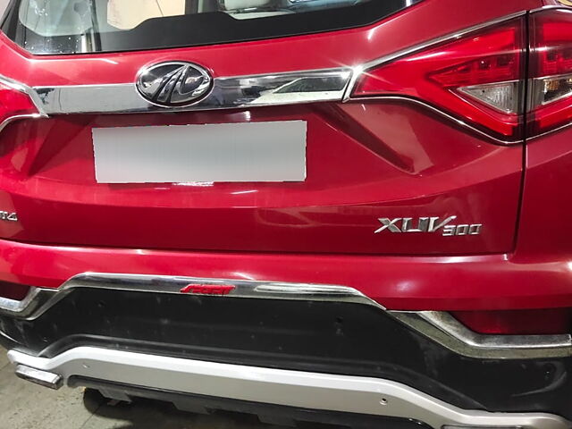 Used Mahindra XUV300 [2019-2024] W4 1.2 Petrol [2019] in Noida