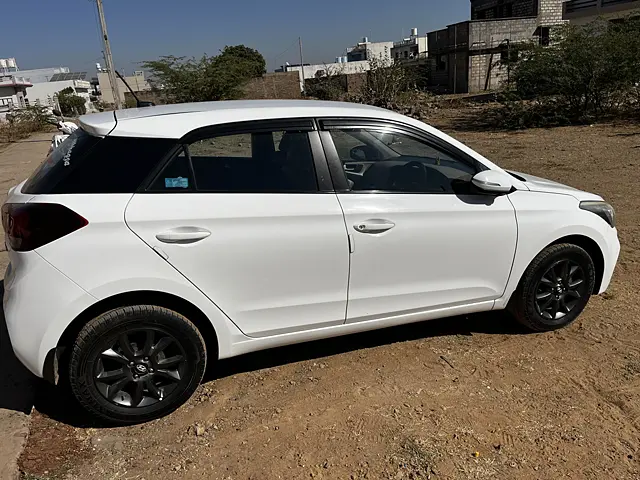 Used 2020 Hyundai Elite i20 in Bhuj
