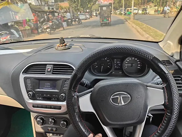 Used 2016 Tata Tiago in Jhansi