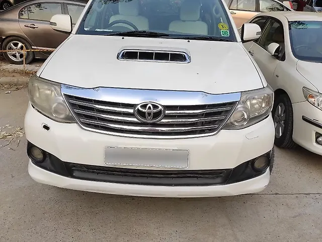 Used 2012 Toyota Fortuner in Dehradun