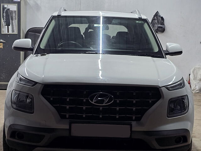 Used 2020 Hyundai Venue in Jamnagar