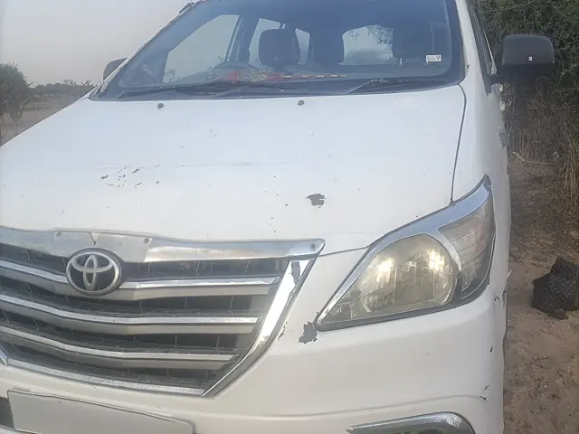 Used 2007 Toyota Innova in Sikar