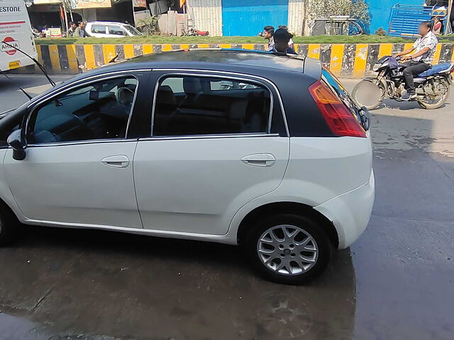 Used 2011 Fiat Punto in Indore