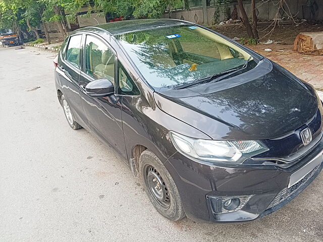 Used Honda Jazz [2015-2018] V Petrol in Delhi