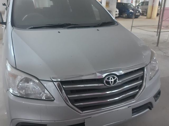 Used 2012 Toyota Innova in Rohtak