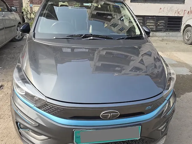 Used 2022 Tata Tigor EV in Delhi