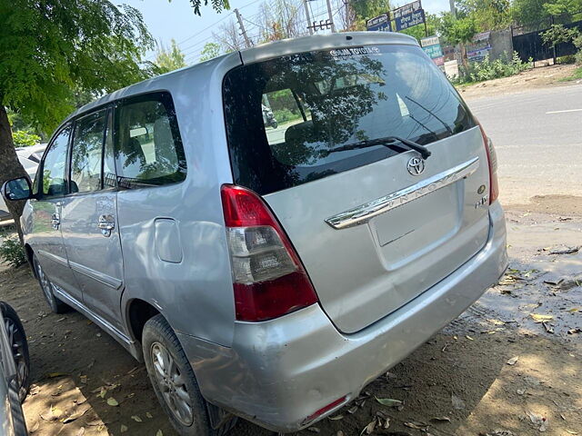 Used Toyota Innova [2009-2012] 2.0 VX 8 STR BS-IV in Barnala