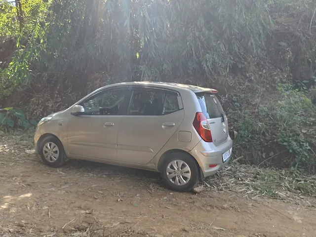 Used 2012 Hyundai i10 in Guwahati