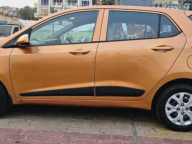 Used Hyundai Grand i10 [2013-2017] Magna 1.1 CRDi [2013-2016] in Visakhapatnam