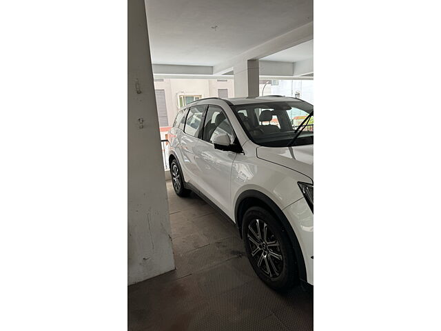 Used Mahindra XUV700 AX 7 Luxury Pack Petrol AT 7 STR [2023-2024] in Hyderabad