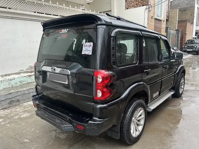 Used Mahindra Scorpio N Z4 Diesel MT 2WD 7 STR [2022] in Chandigarh