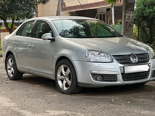 Used Volkswagen Jetta [2008-2011] Trendline 2.0L TDI in Chandigarh