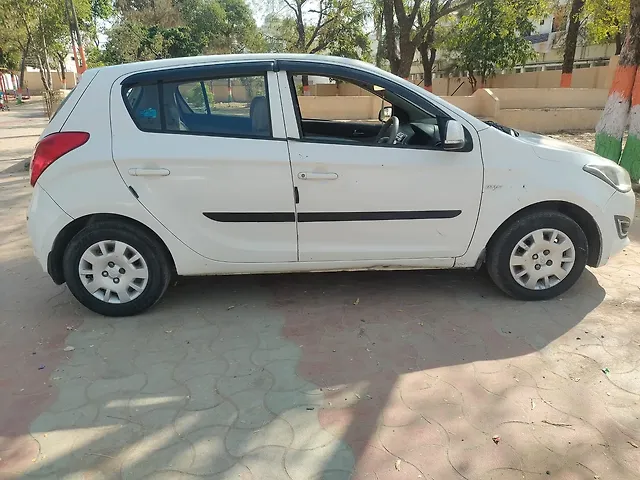 Used Hyundai i20 [2012-2014] Magna (O) 1.2 in Himmatnagar