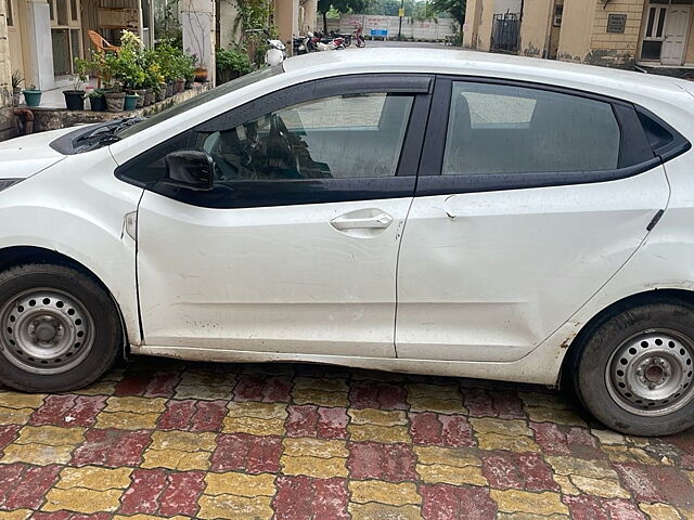 Used Tata Altroz XE Petrol [2020-2023] in Delhi