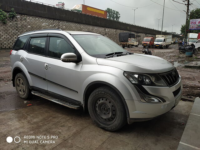 Used 2018 Mahindra XUV500 in Surat