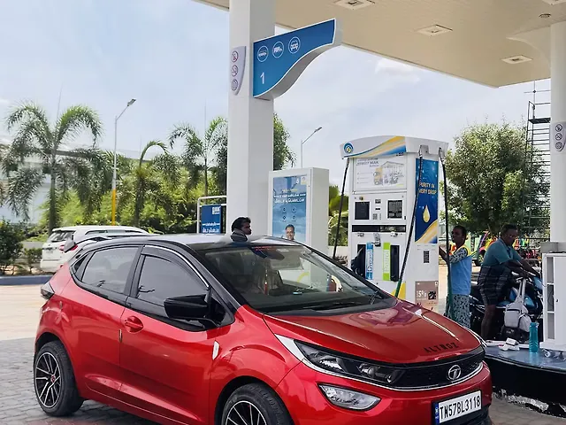 Used 2020 Tata Altroz in Dindigul