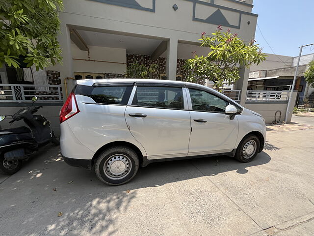 Used Mahindra Marazzo [2018-2020] M2 8 STR in Ahmedabad