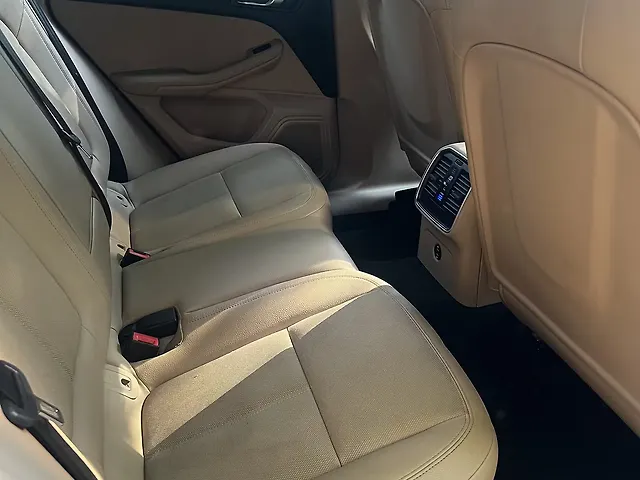 Used Porsche Macan Base [2021-2023] in Bangalore