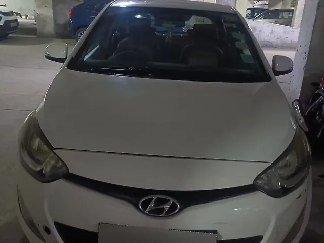 Used 2013 Hyundai i20 in Ghaziabad