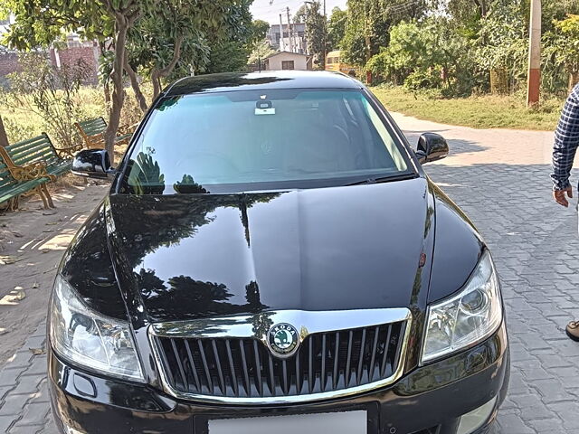 Used 2010 Skoda Laura in Ludhiana