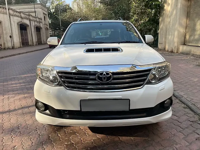 Used 2013 Toyota Fortuner in Thane