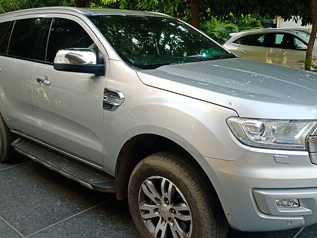 Used Ford Endeavour [2016-2019] Titanium 3.2 4x4 AT in Ahmedabad