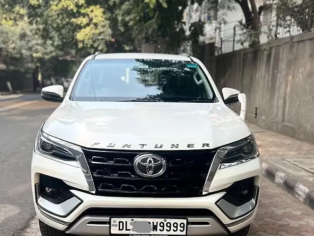 Used 2023 Toyota Fortuner in Delhi