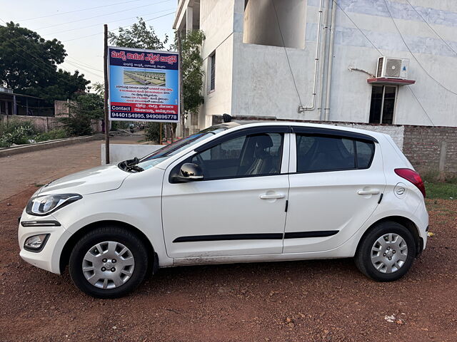 Used 2013 Hyundai i20 in Nellore