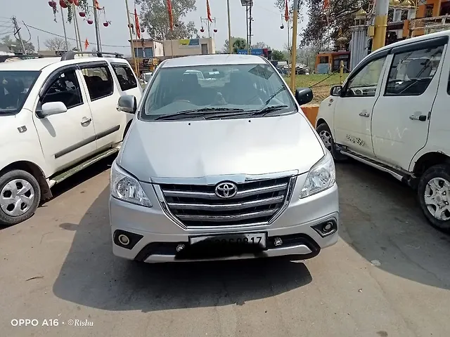 Used 2014 Toyota Innova in Pathankot