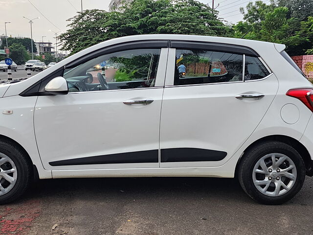 Used Hyundai Grand i10 [2013-2017] Magna 1.2 Kappa VTVT [2016-2017] in Bhopal