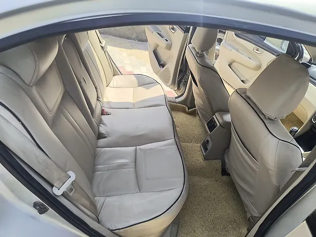 Used Maruti Suzuki Ciaz [2014-2017] VDi SHVS in Surajpur