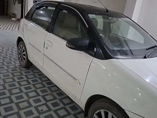 Used Toyota Platinum Etios VD in Lucknow