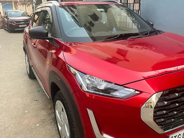 Used 2024 Nissan Magnite in Hyderabad
