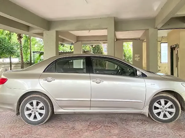 Used 2013 Toyota Corolla Altis in Pune
