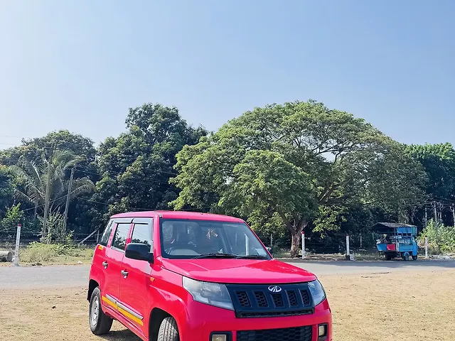 Used 2019 Mahindra TUV300 in Navsari