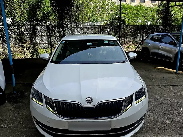 Used 2019 Skoda Octavia in Pune