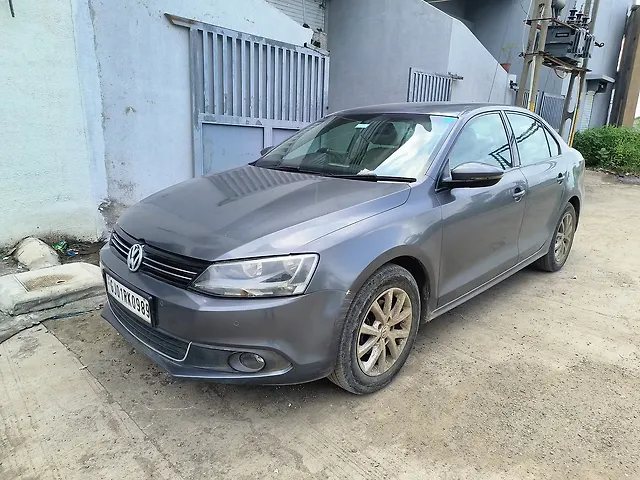 Used 2013 Volkswagen Jetta in Rajkot
