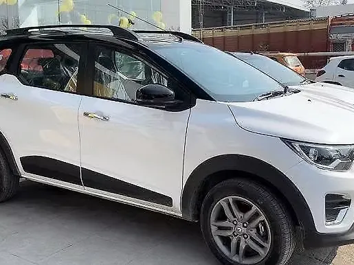 Used 2023 Renault Triber in Guwahati