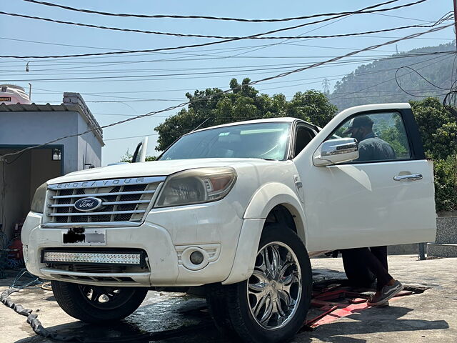 Used 2011 Ford Endeavour in Mohali