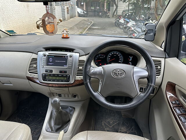 Used Toyota Innova [2013-2014] 2.5 VX 8 STR BS-IV in Bangalore