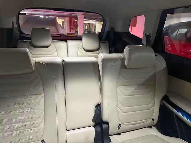 Used Kia Carens [2022-2023] Luxury 1.4 Petrol 7 STR in Hyderabad