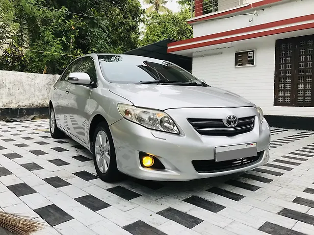 Used 2010 Toyota Corolla Altis in Thrissur