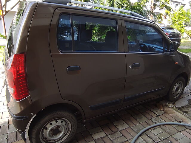 Used Maruti Suzuki Wagon R 1.0 [2010-2013] LXi in Kolkata