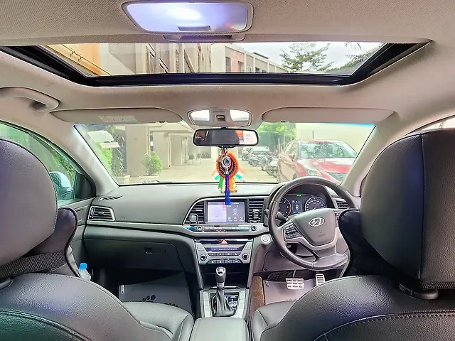 Second Hand 2017 Hyundai Elantra 1.6 SX (O) AT for sale at