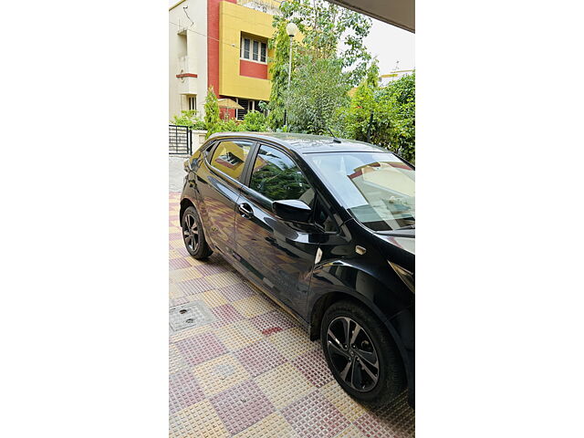 Used Tata Altroz XZ Plus Petrol Dark Edition [2021-2023] in Vadodara